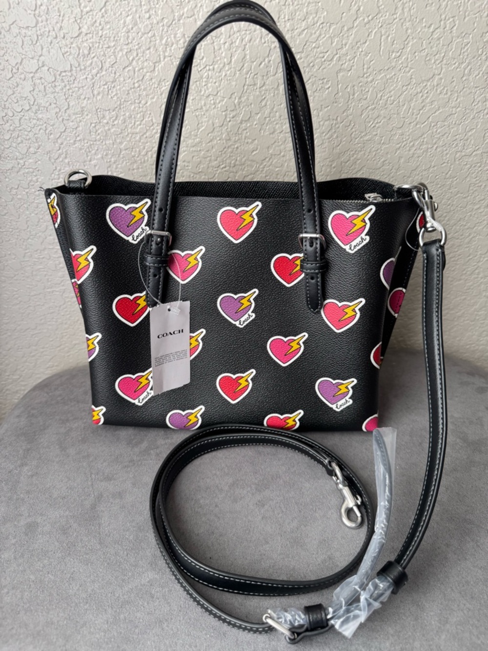 Coach Mollie 25 Tote Crossbody Black Multi Heart Lightning Print NWT